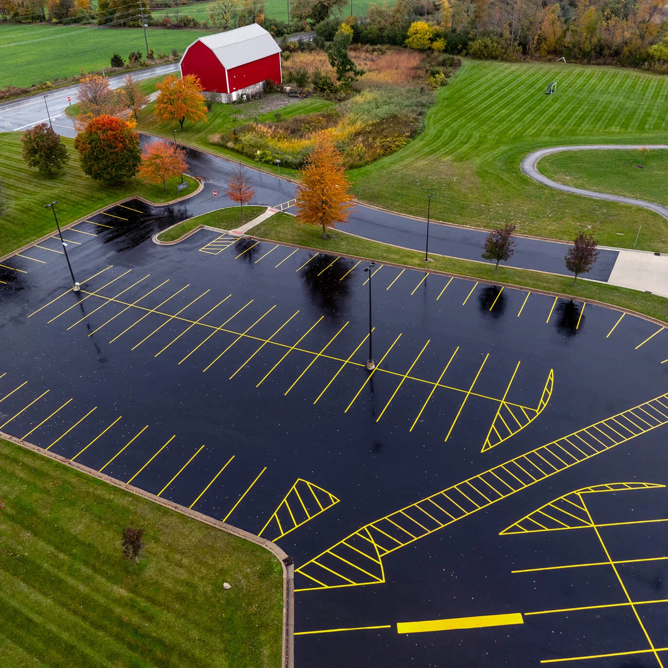 commercial asphalt parking lot in michigian